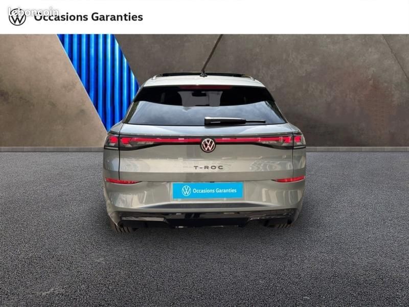 Volkswagen T-Roc 1.5 eTSI 150ch R-Line DSG7 (image 15)