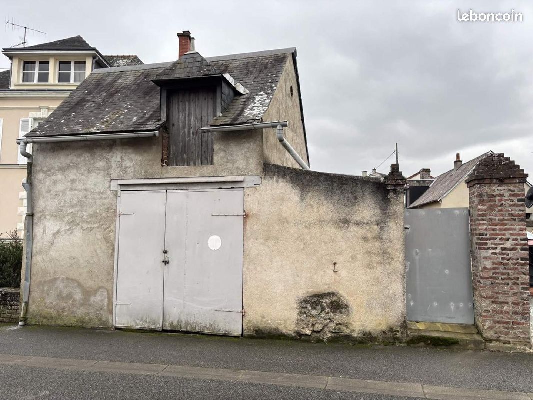 Maison de ville 85 m² Bessé-sur-Braye (image 3)