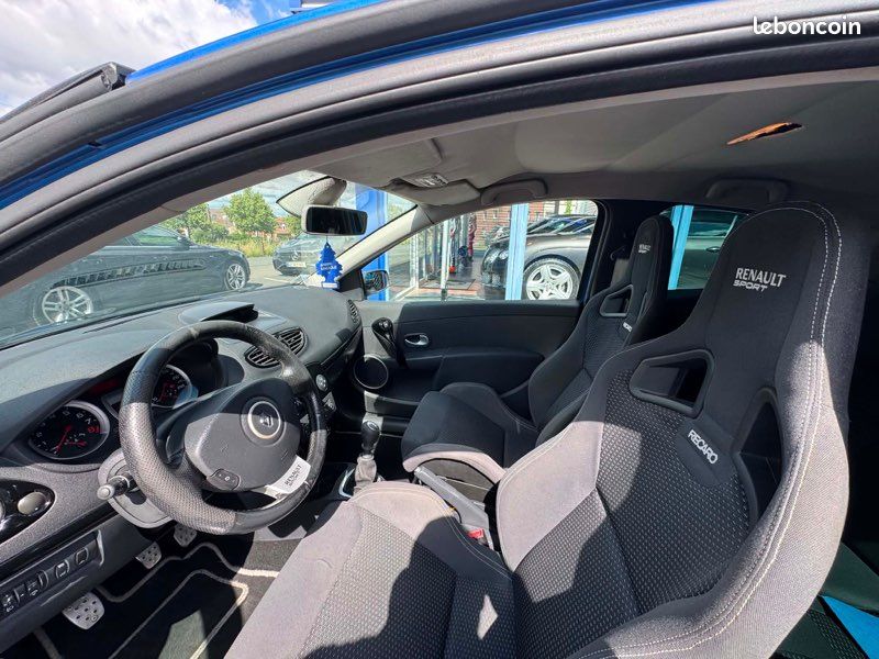 RENAULT CLIO 3 RS R27 2.0i 197 ch N•0477 DISTRIB OK (image 3)