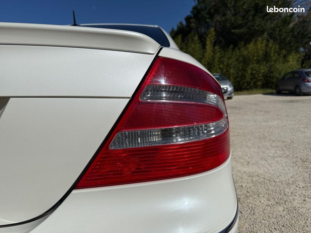 MERCEDES CLK Coupé 55 AMG - C209 facelift - BVA - TO - Garantie 12 mois (image 37)