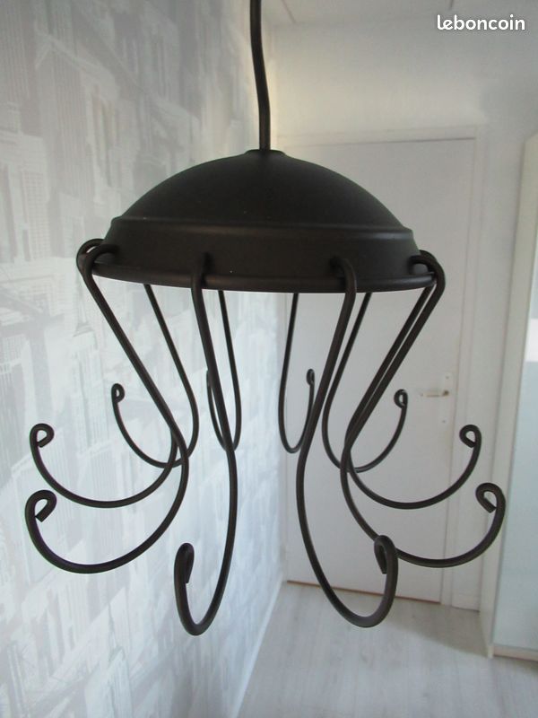 Suspension en métal noir état neuf pour accrocher bols - casseroles ou déco de NOEL avec boîte d'origine (image 2)