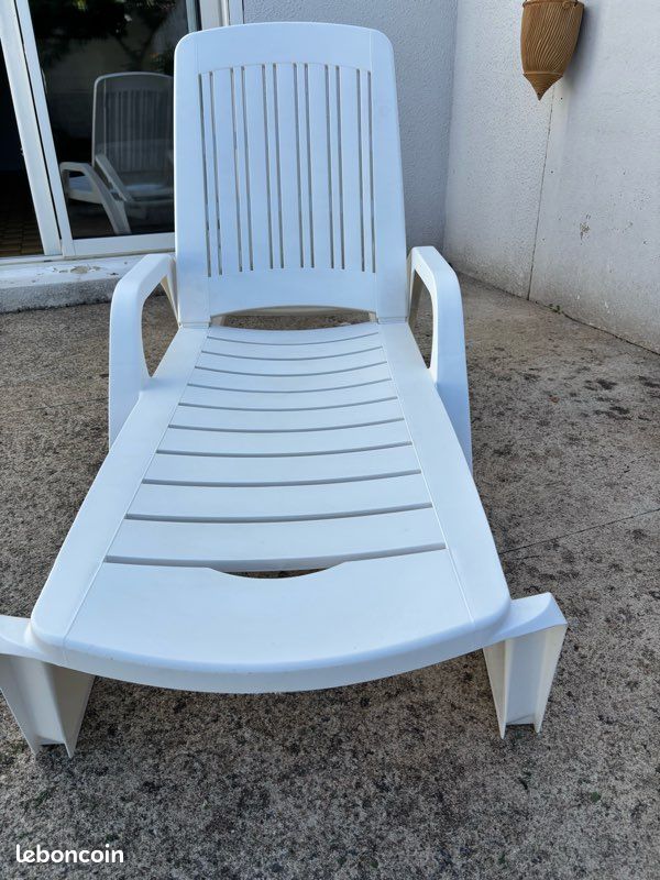 Bain de soleil transat (image 1)