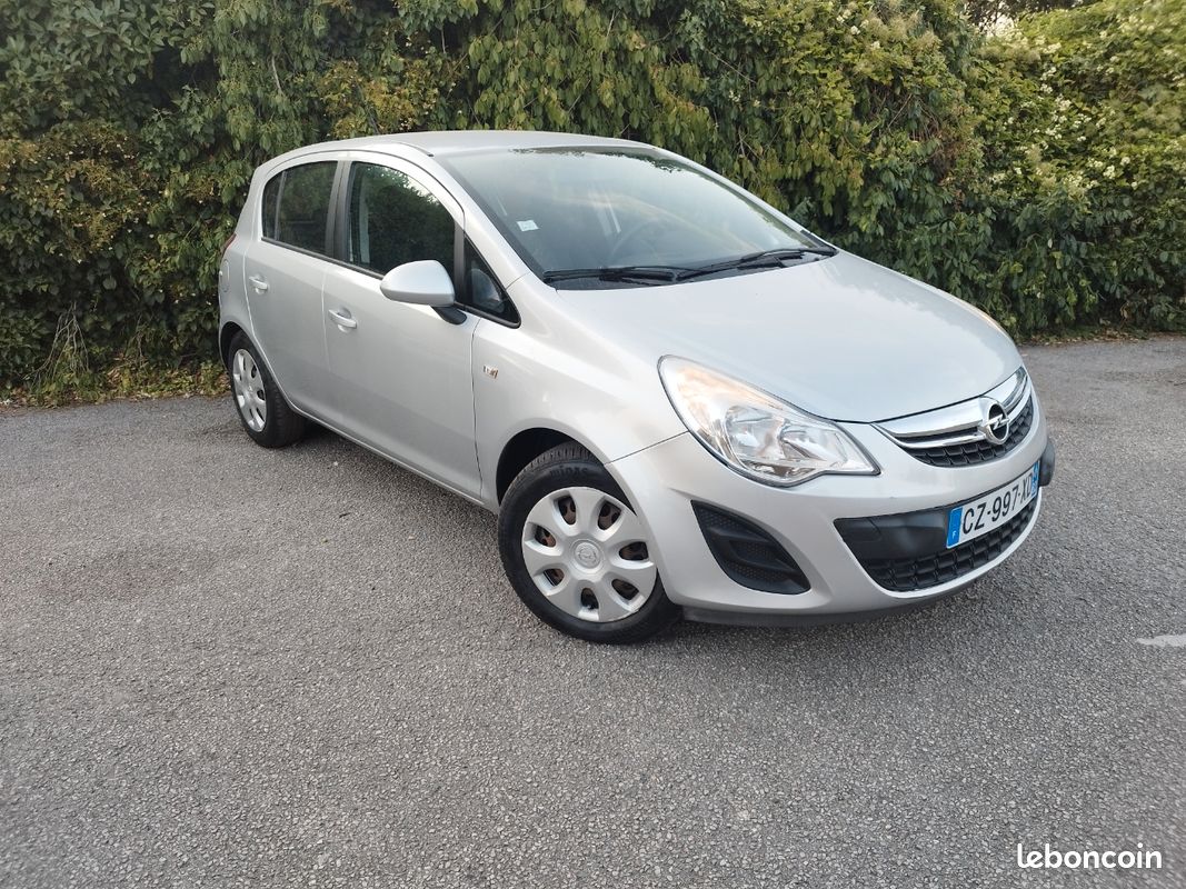 Opel corsa 1.3 cdti 75ch graphite (image 2)