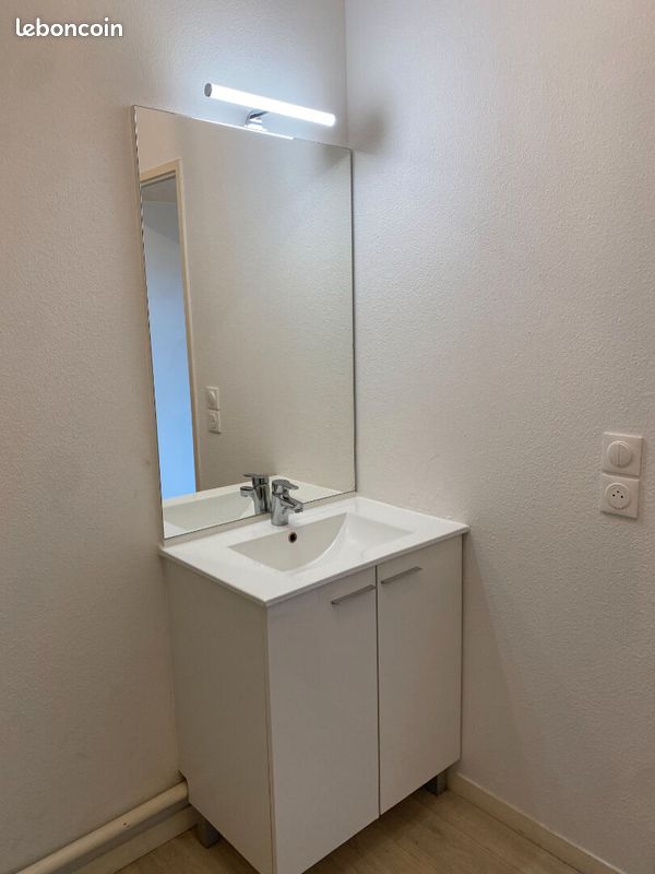 Appartement a louer villenave-d'ornon - 1 pièce(s) - 27 m2 - Surfyn