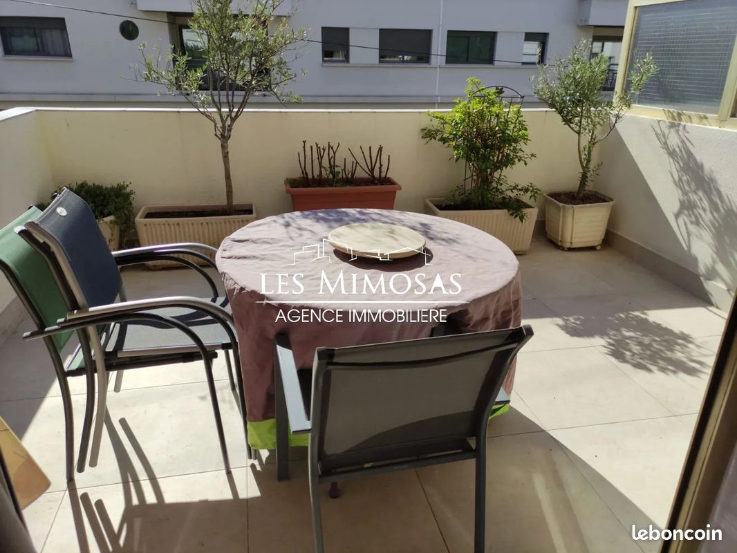 Appartement 2 pièces 57 m² · à Fréjus · 57 m² · 315 000 €