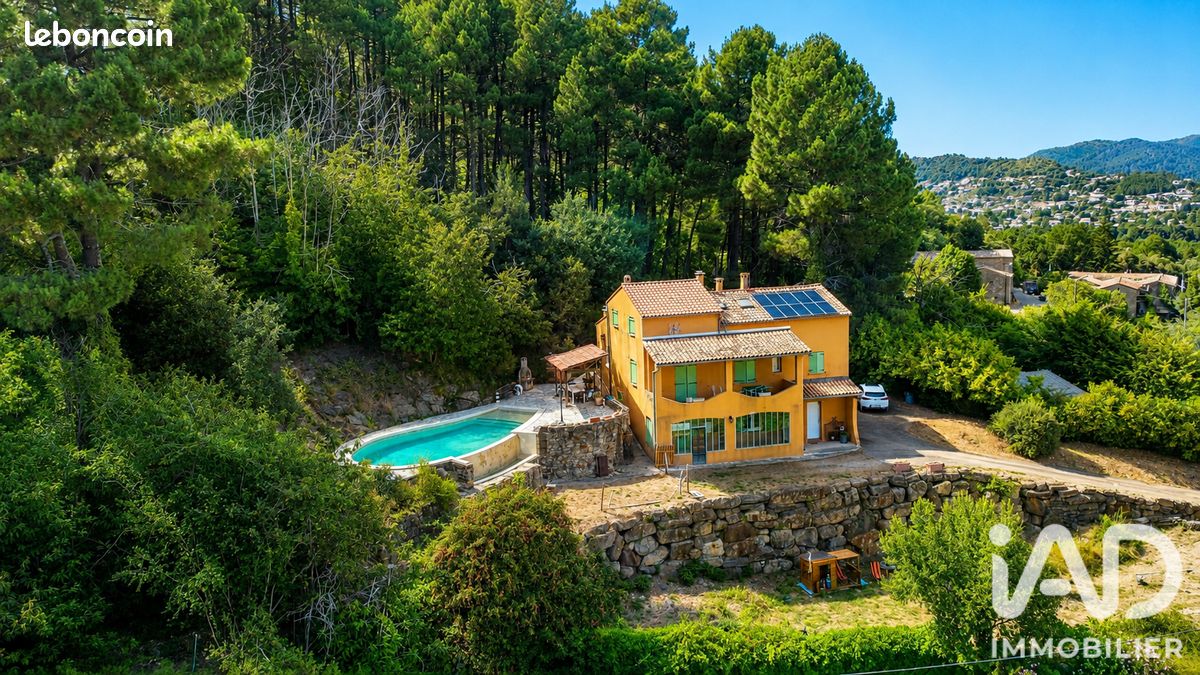 Maison 5 pièces 169 m² · à Les Salles-du-Gardon · 169 m² · 270 000 €