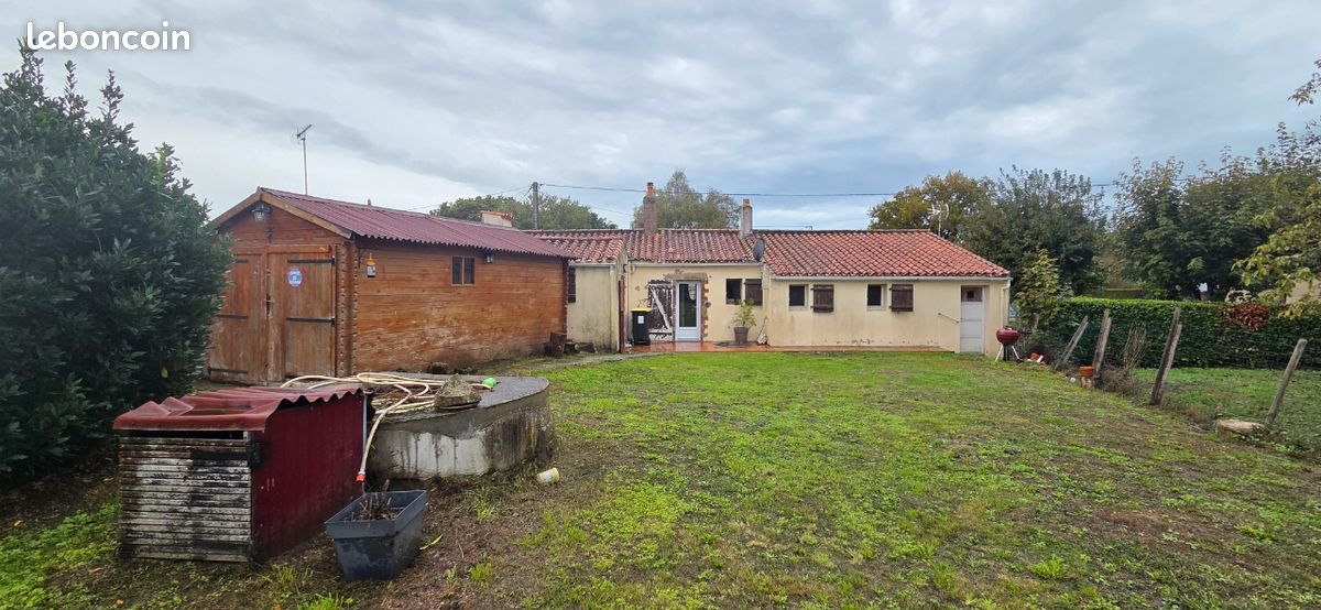 Maison 2 pièces 74 m² · à Saint-Georges-de-Pointindoux · 74 m² · 155 000 €