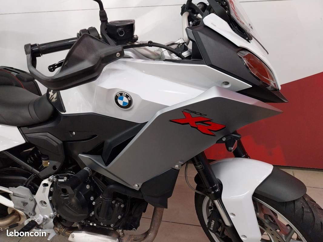 Bmw f900xr (image 3)