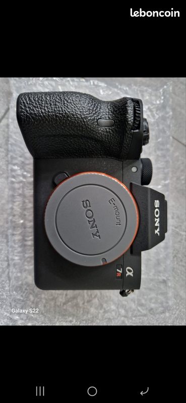 Sony alpha A7III (image 1)