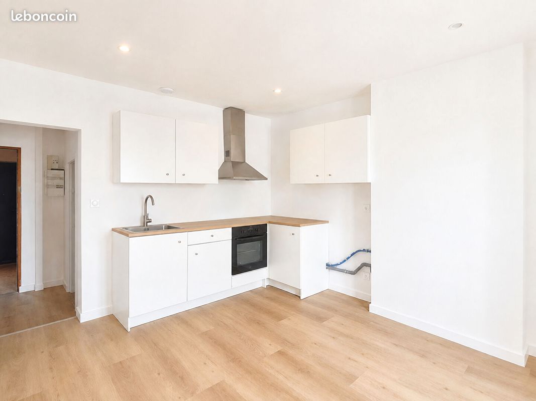 Appartement 3 pièces 49 m² · à Port-la-Nouvelle · 49 m² · 545 €/mois