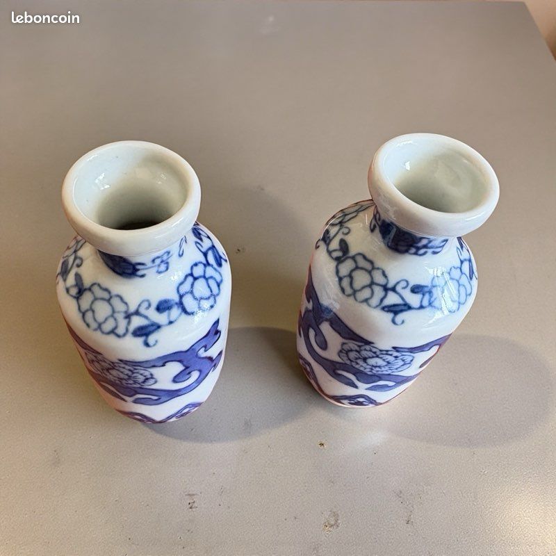 Paire de mini-vases en porcelaine de Liling – Bleu & Blanc vintage (image 3)