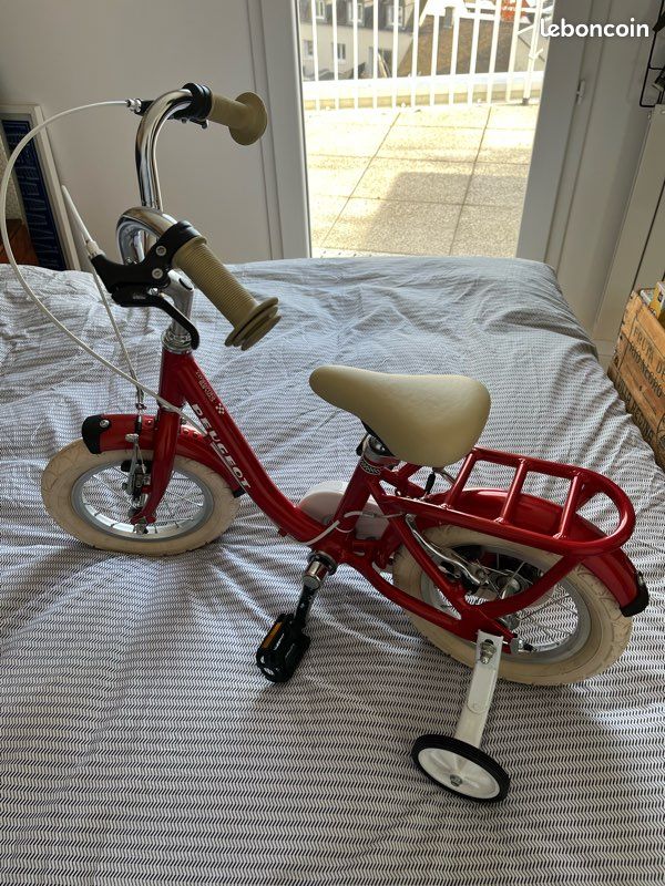 Vélo neuf Peugeot LJ12 rouge enfant à ans Vélos