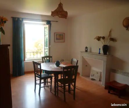 Appartement 3 pièces 45 m² · à Forcalquier · 45 m² · 550 €/mois