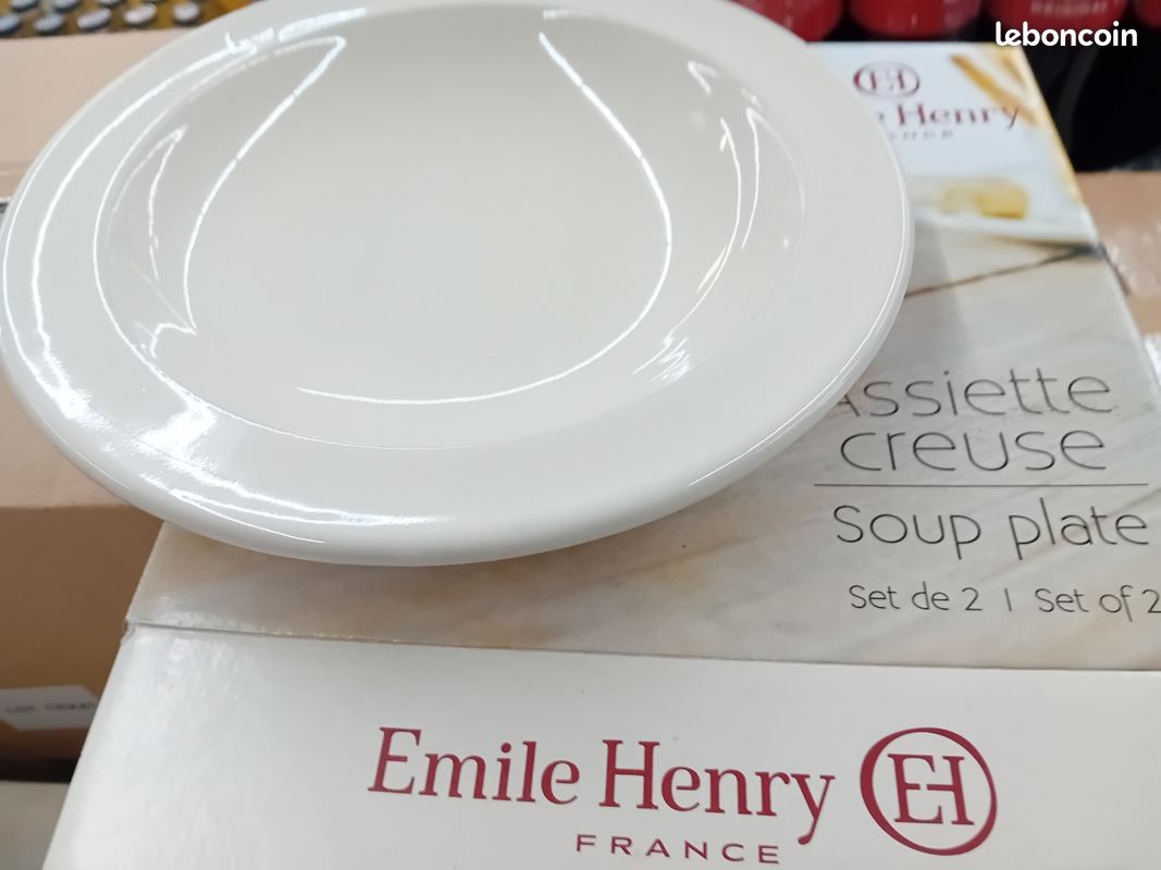 Assiette creuse emile Henry (image 1)
