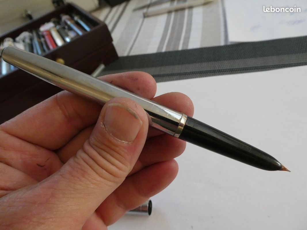 Stylo Plume Ancien à Système De Remplissage Par Pompe - À Remettre En état, Pièce Vintage