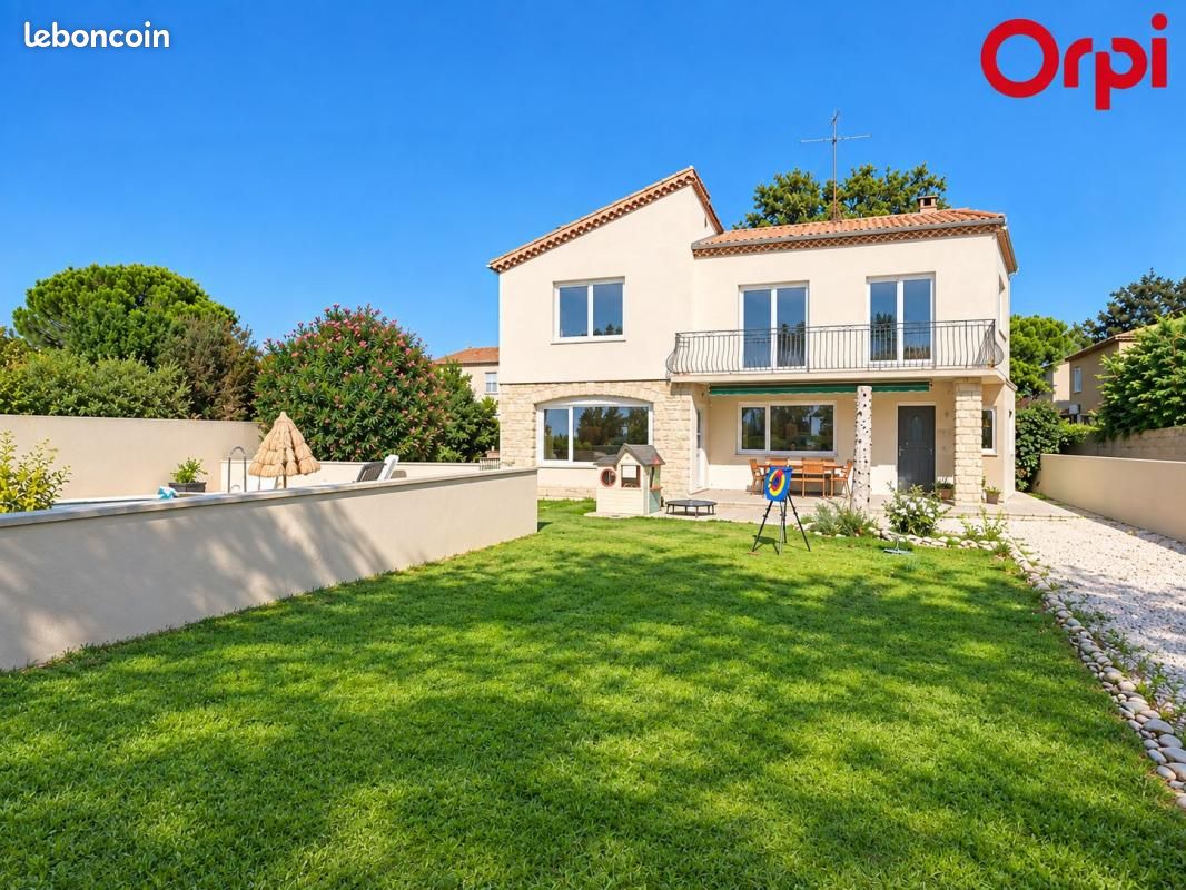 Maison 5 pièces 154 m² · au Pontet · 154 m² · 270 000 €