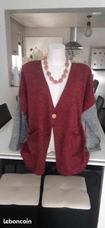 Une veste grise et bordeaux taille unique marque Made In Italy Fashion (image 3)