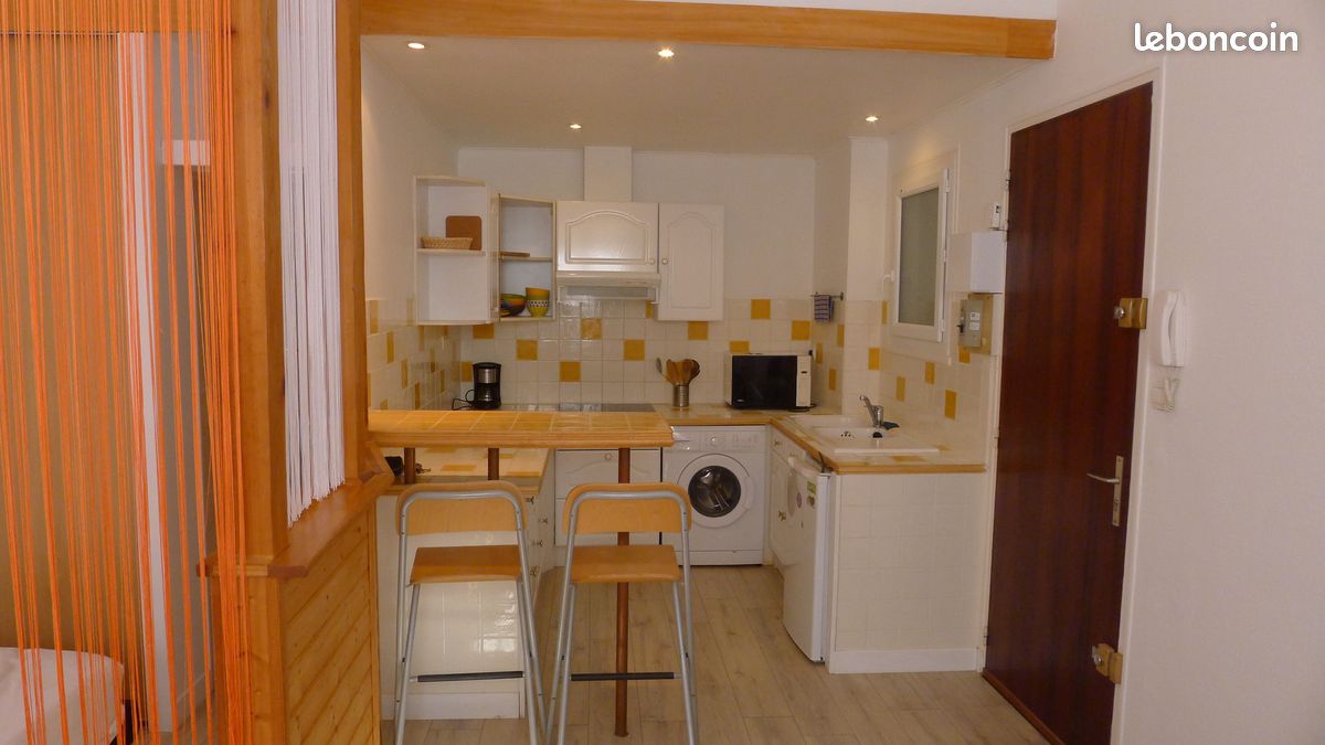 Studio meublé étudiant.e 31 m² Rochefort Centre 420 - Rochefort 17300 (image principale 0)