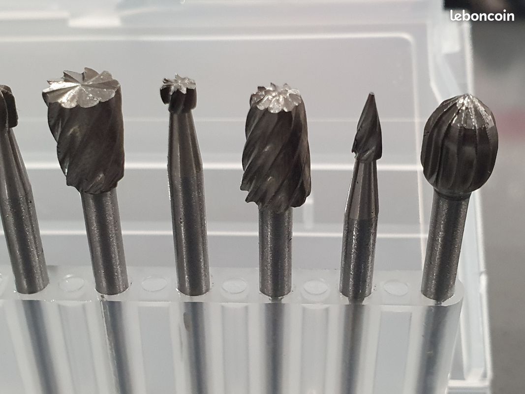 Coffret de 30 fraises diamantées de qualité professionnelle pour mini perceuse type Dremel set 2 - Bricolage