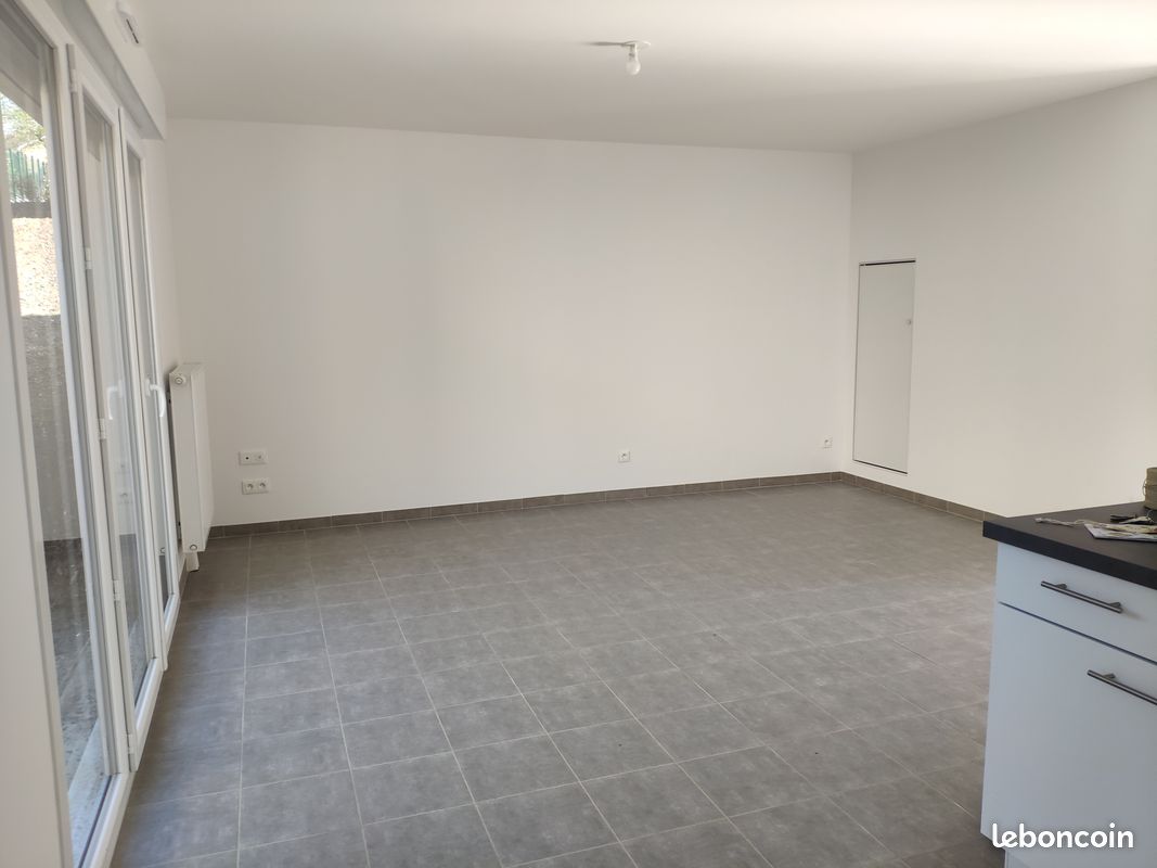 Maison 4 pièces 82 m² · à Notre-Dame-de-Bondeville · 82 m² · 890 €/mois