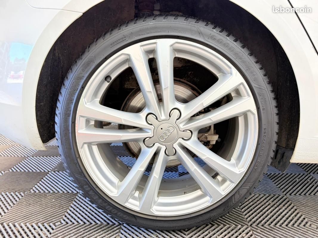 Audi A3 (III) SPORTBACK 2.0 TDI 150 CH S-LINE S-TRONIC (image 24)