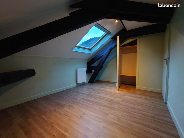 Appartement T2 49m² avec cave et garage - Allevard