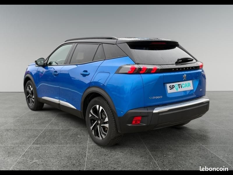 Peugeot 2008 e-2008 136ch GT (image 3)