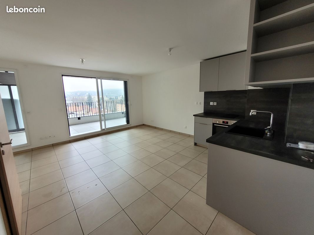 Appartement 1 pièce 33 m² · à Annecy · 33 m² · 900 €/mois