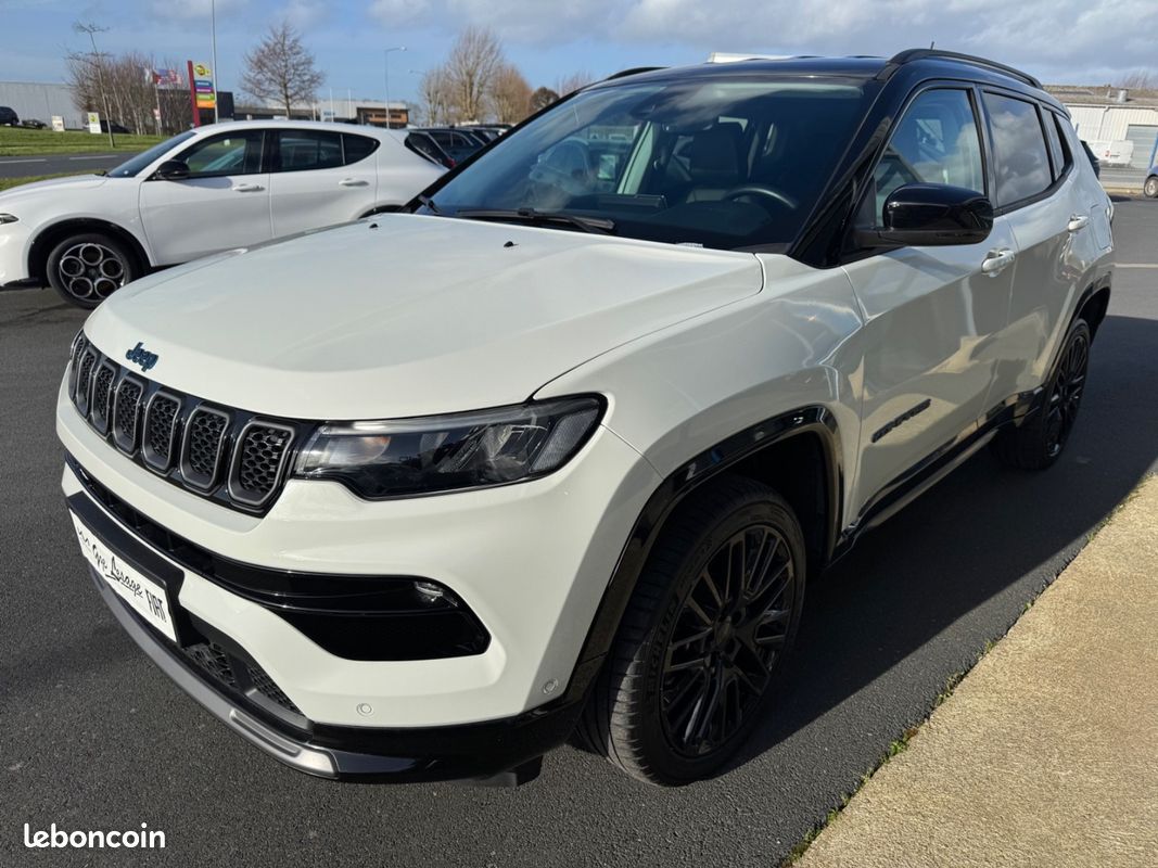 Jeep COMPASS S PHEV 240 CH 4XE S Plug-In Hybrid 4Xe (image 6)