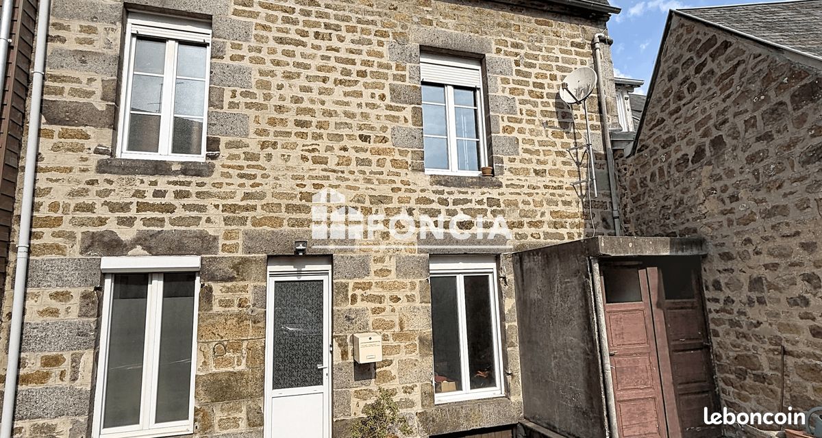 Immeuble 6 pièces 167 m² · à Flers · 167 m² · 102 900 €