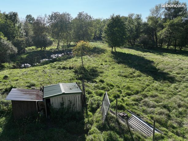 Terrain 39830 m² Saint-Germain-des-Fossés
