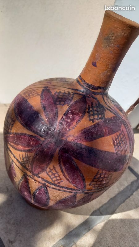 Vase Cruche Art Déco – Terre Cuite – Décor Antilope Et Feuillages – XXe
