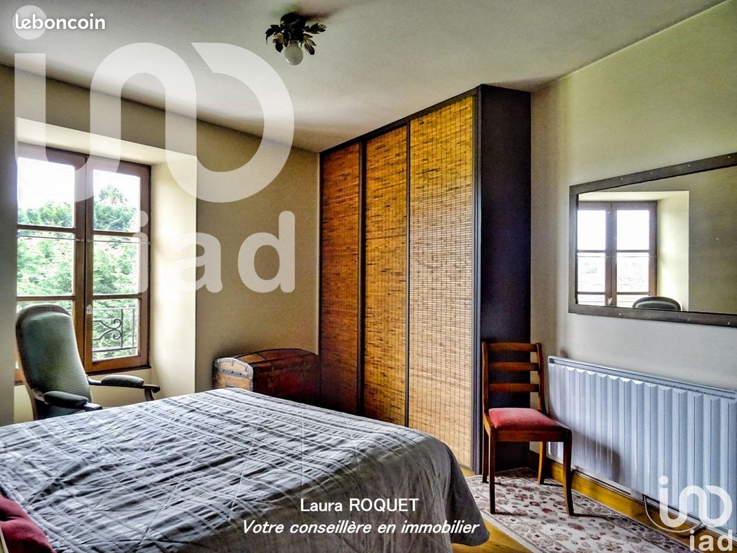 Maison 7 pièces 139 m² - Ruffec 16700 (image principale 10)