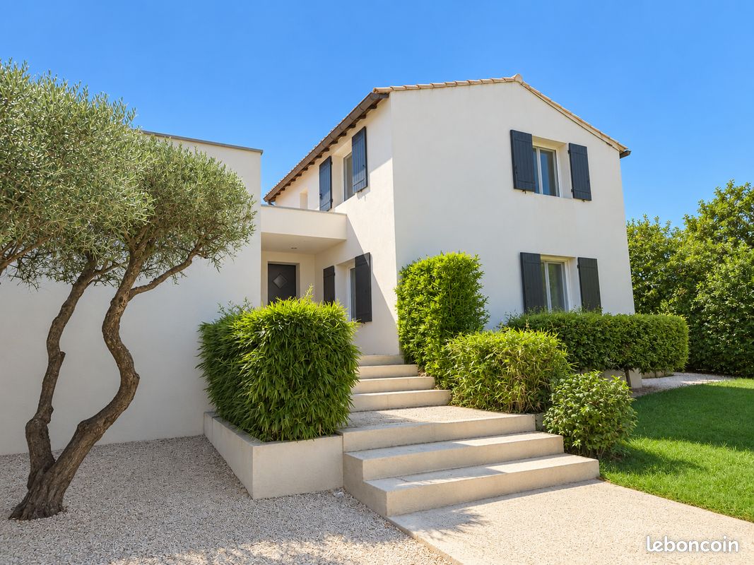 Maison 6 pièces 155 m² · à Villeneuve-lès-Avignon · 155 m² · 765 000 €