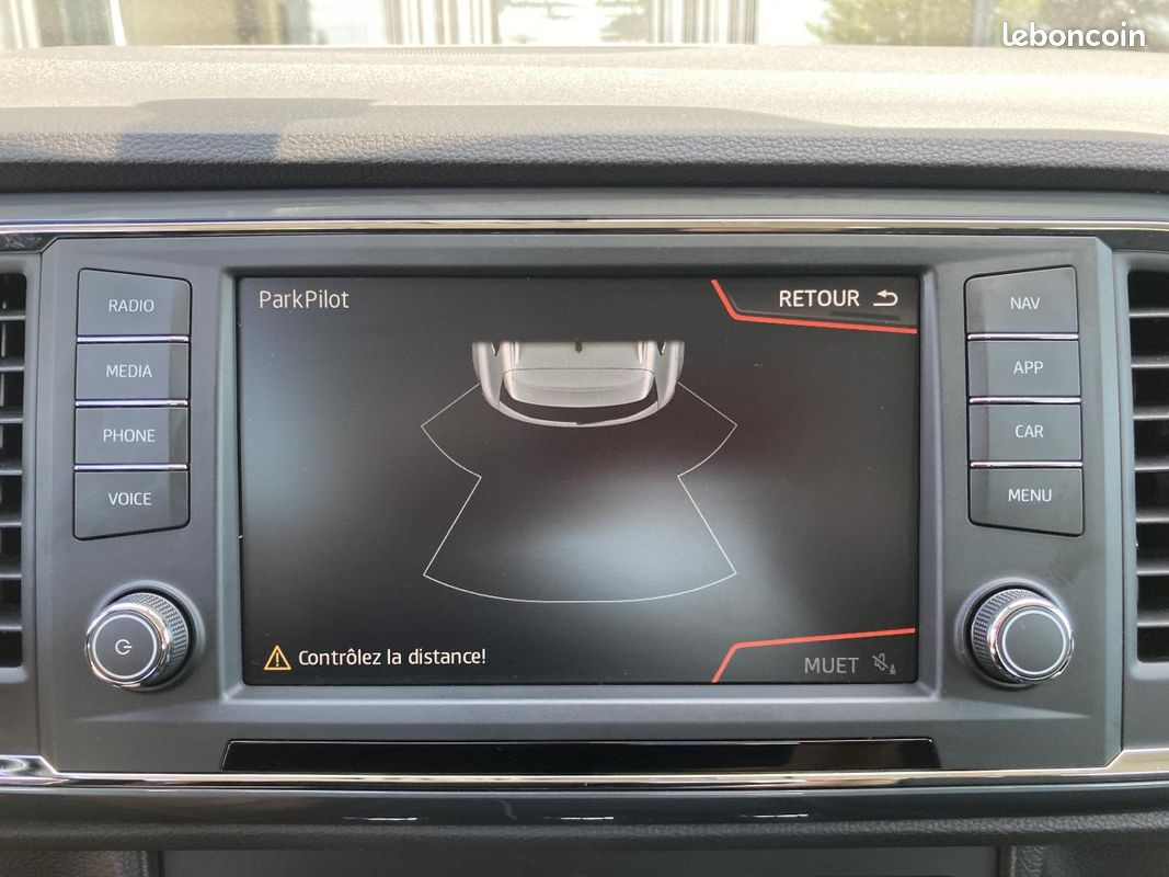 SEAT ATECA 1.6 TDI - 115 - Référence (image 20)