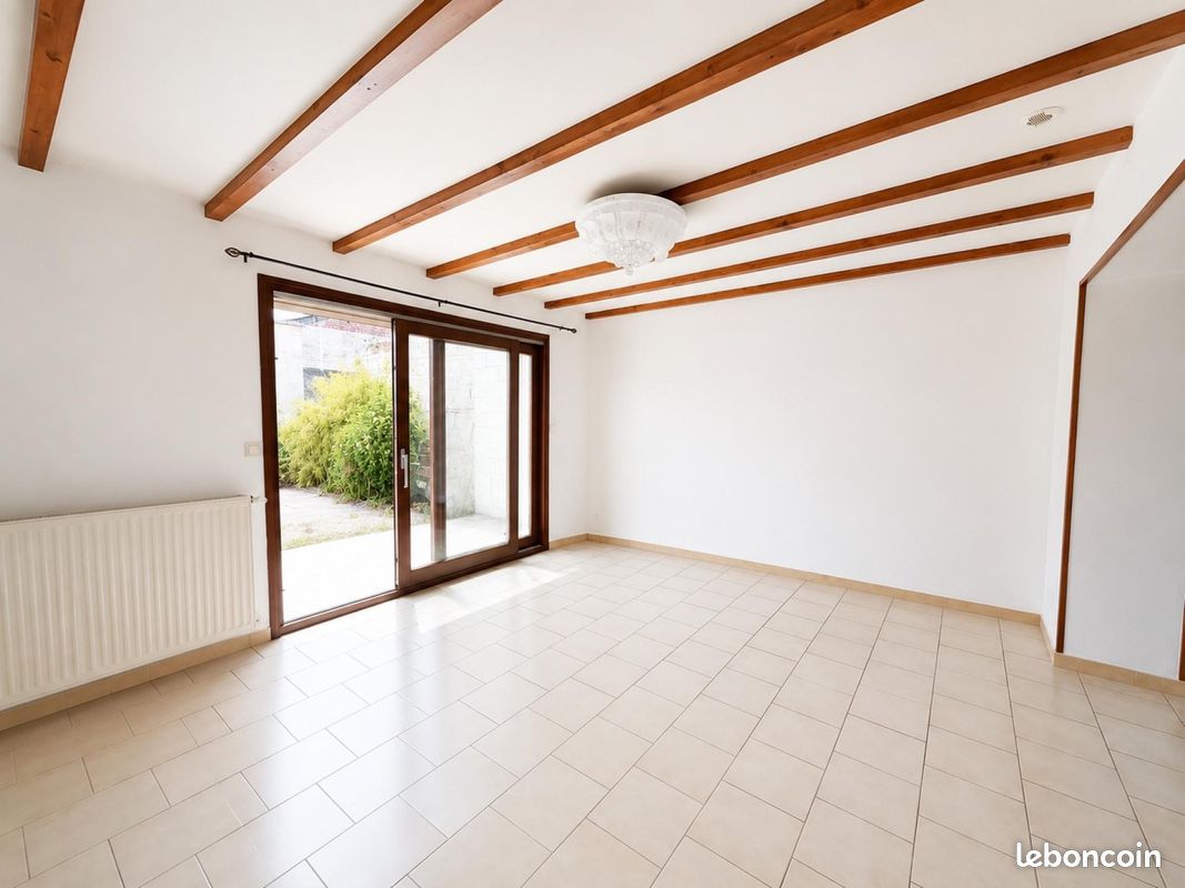 Maison 5 pièces 100 m² · à Denain · 100 m² · 890 €/mois
