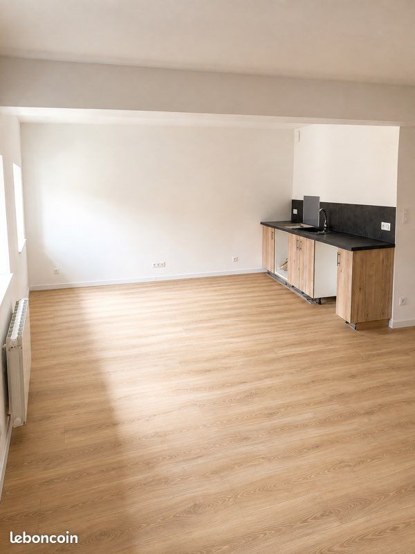 Appartement 3 pièces 75 m² · à Neufchâteau · 75 m² · 480 €