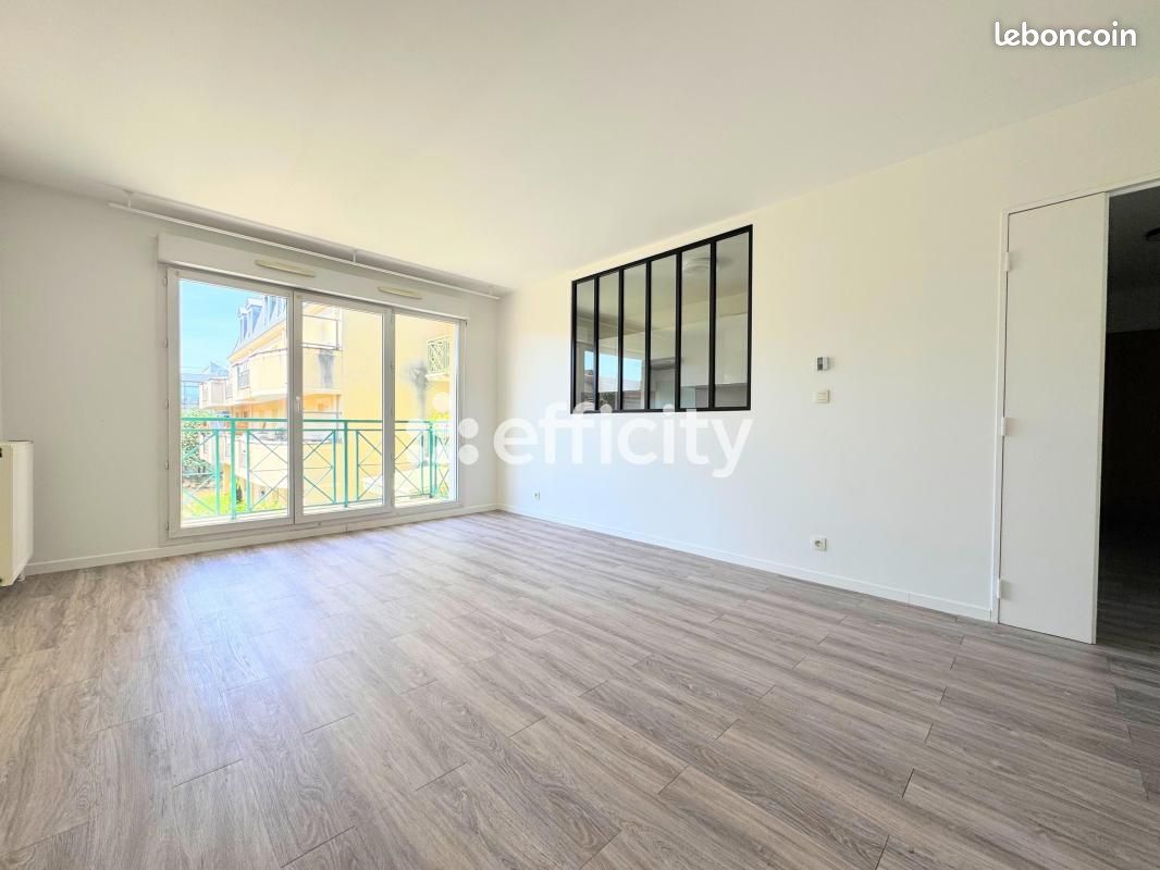 Appartement 3 pièces 70 m² · à Créteil · 70 m² · 235 000 €