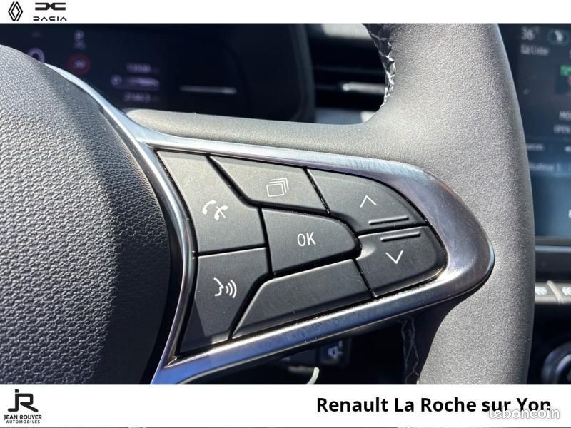 Renault Clio 1.6 E-Tech 145ch full hybrid Evolution - 25 (image 21)