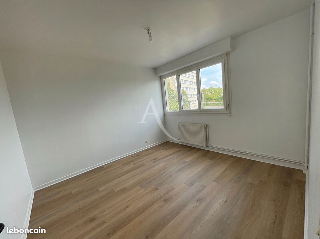 Appartement 2 pièces 51 m² · à Caen · 51 m² · 746 €