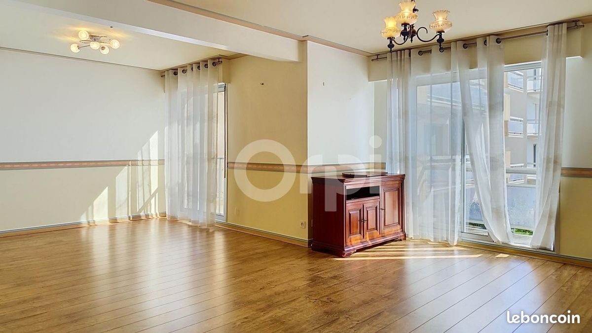 Appartement 4 pièces 97 m² · à Brest · 97 m² · 171 360 €