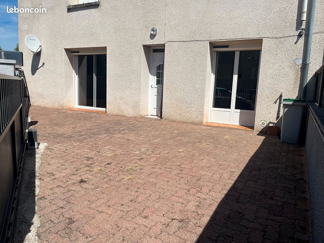 Appartement 3 pièces 101 m² · à Penne-d'Agenais · 101 m² · 720 €/mois
