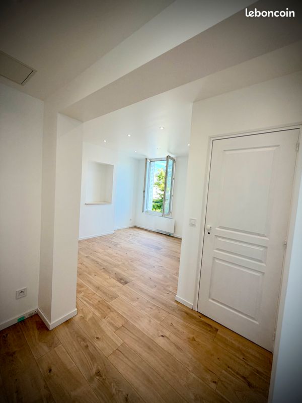 Appartement 3 pièces 54 m² · à Chantilly · 54 m² · 1 210 €/mois