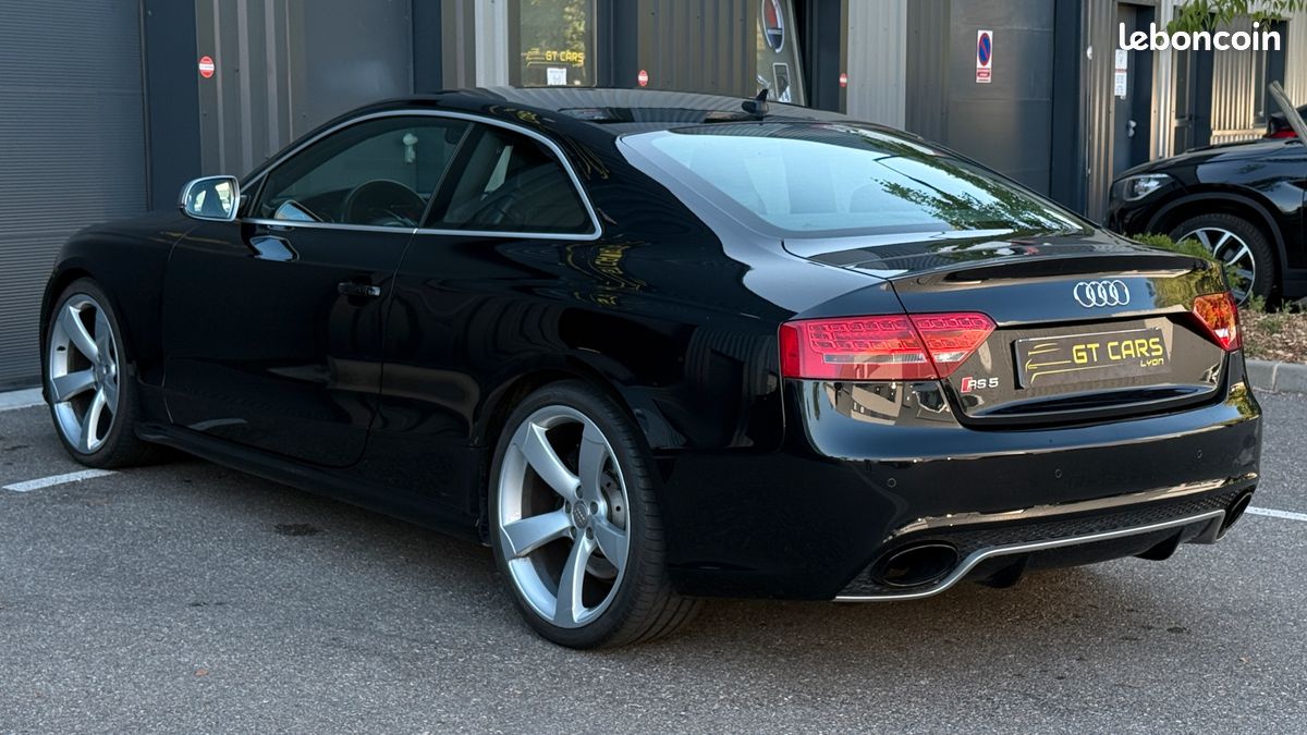 Audi RS5 (image 10)