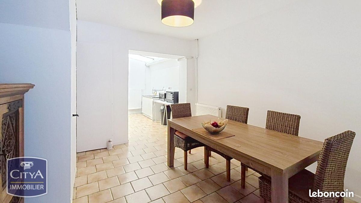 Maison 5 pièces 98 m² · à Wattrelos · 98 m² · 128 000 €