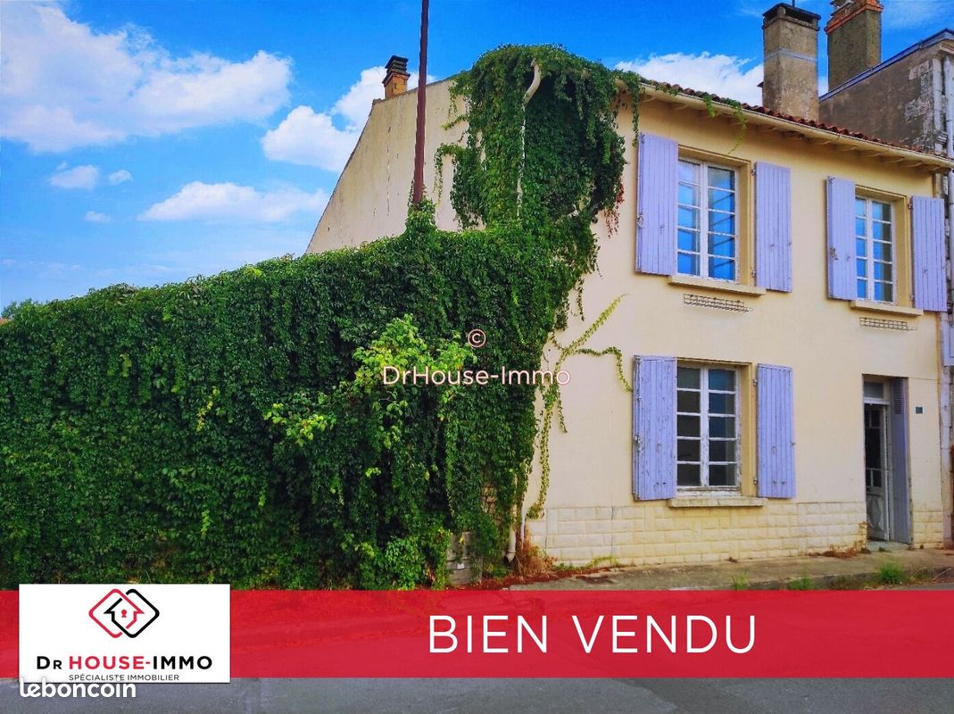 Maison 4 pièces 100 m² · à Saint-Hilaire-la-Palud · 100 m² · 58 300 €