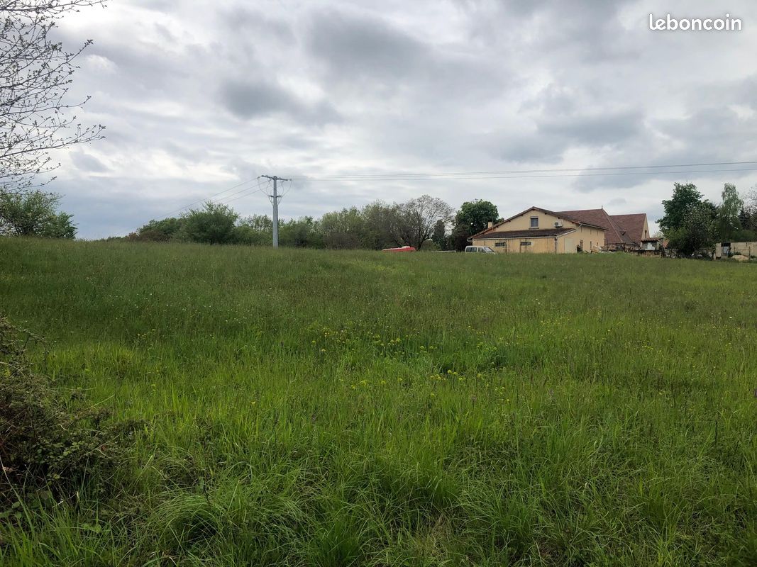 Maison à 28500 Rare opportunité à Val de Louyre et Caudeau · 28 500 €
