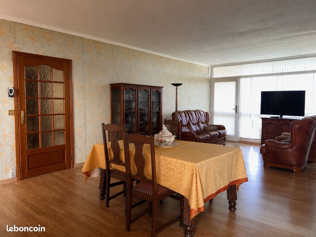 Appartement 4 pièces 100 m² · à Lille · 100 m² · 273 000 €