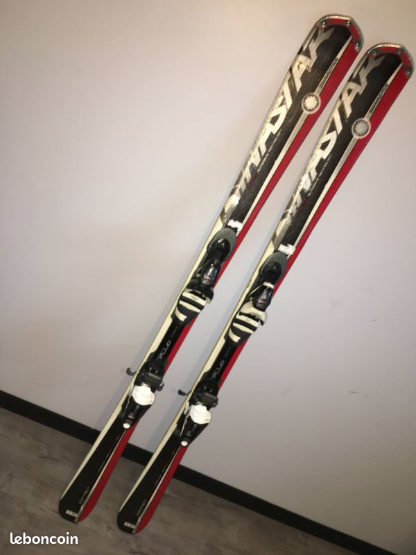 Ski Dynastar SERIAL 138 Cm + Fixations – Occasion Piste, Contrôlé, Griffures Esthétiques
