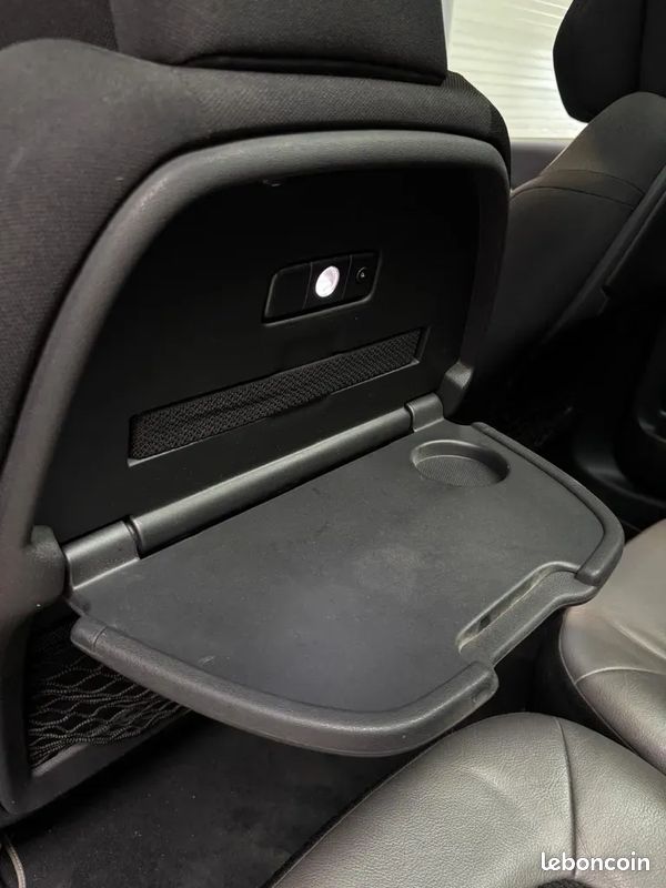 CITROEN C4 Picasso 2.0 HDI 150ch Exclusive - 2015 - Caméra de recul - Bluetooth - LED (image 17)